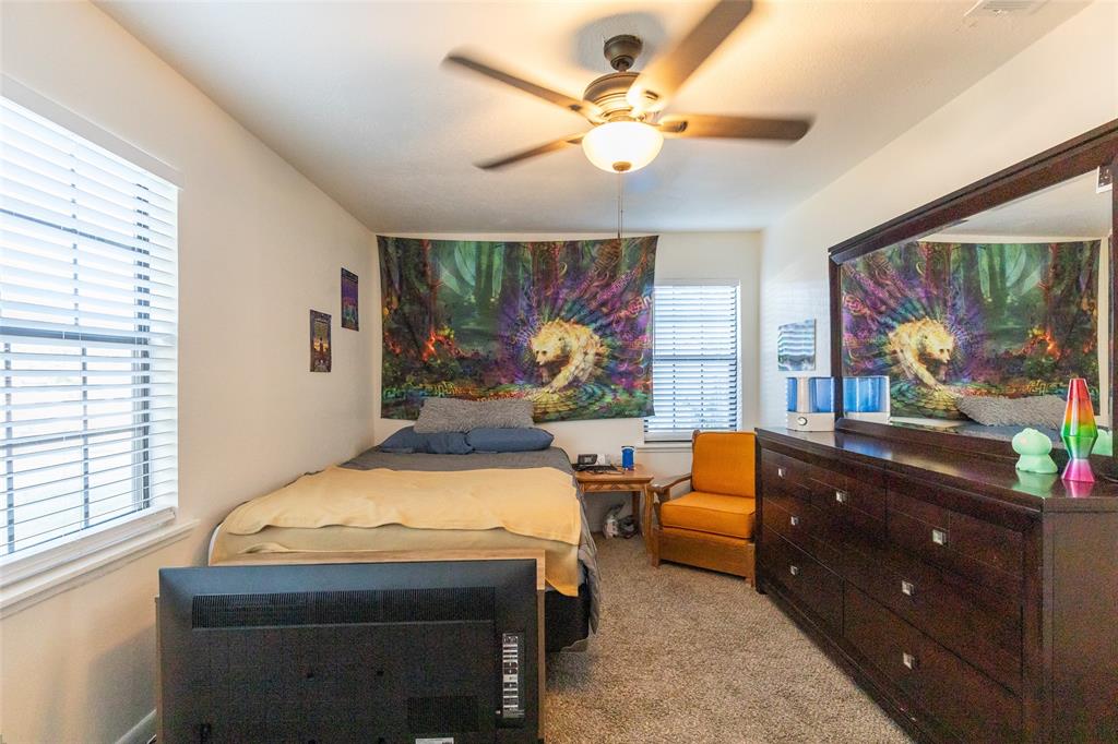 2218 N Mockingbird Property Photo 16