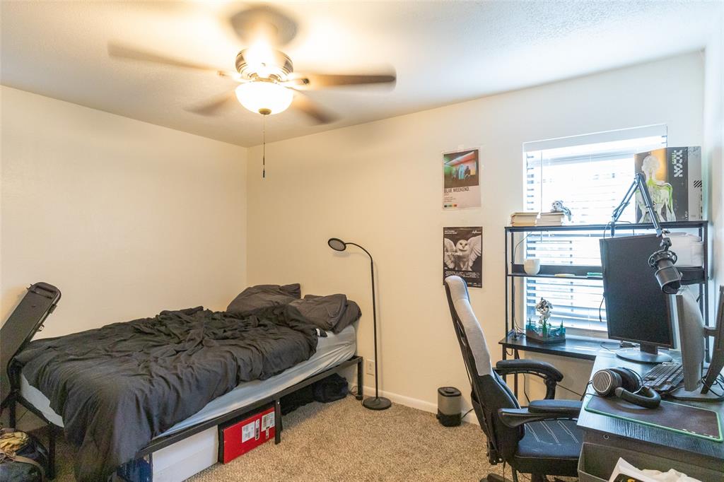 2218 N Mockingbird Property Photo 19