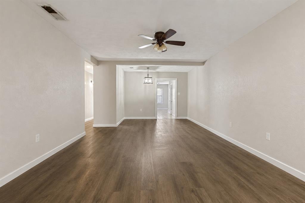 13899 Brookgreen Drive Property Photo 5