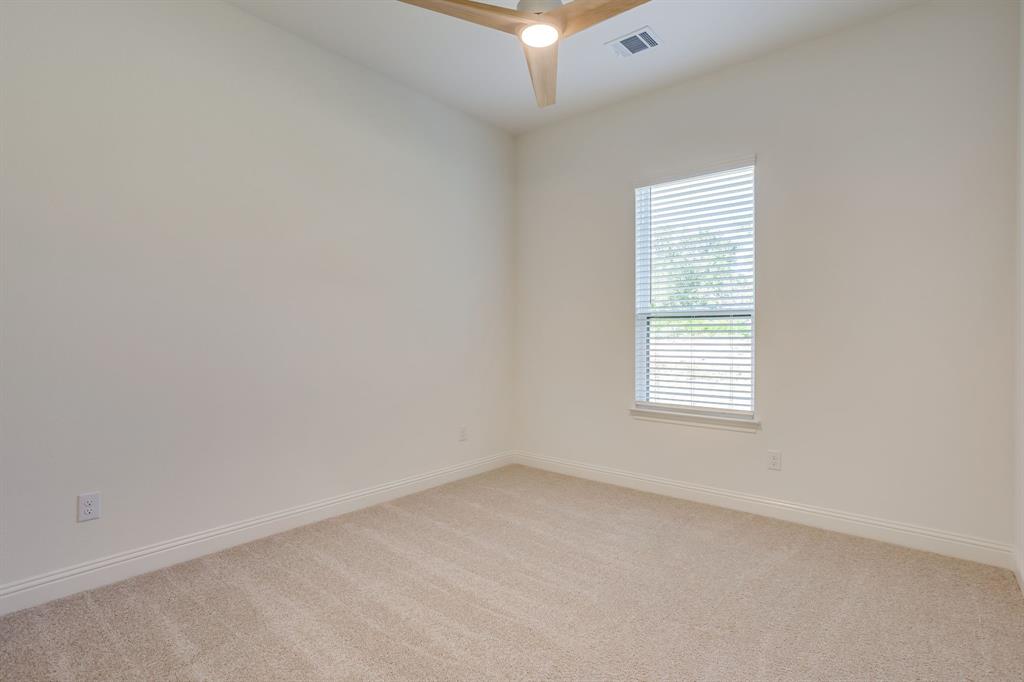 173 Oak Grove Way Property Photo 26