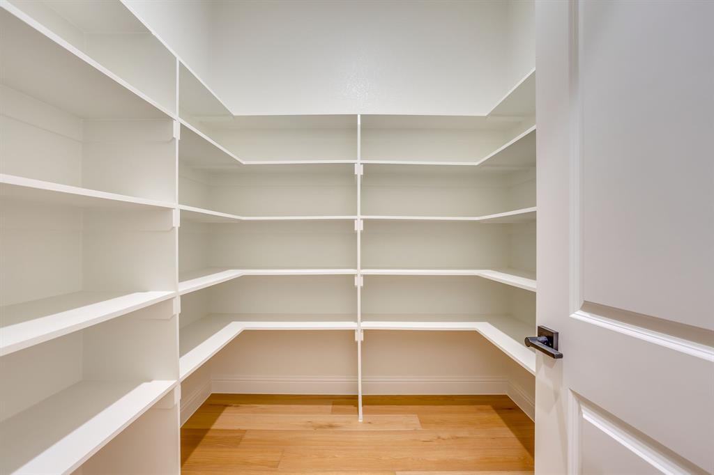 173 Oak Grove Way Property Photo 30