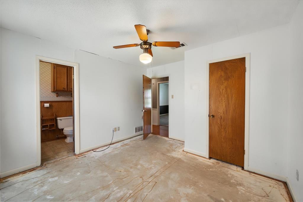 313 Wesley Property Photo 21