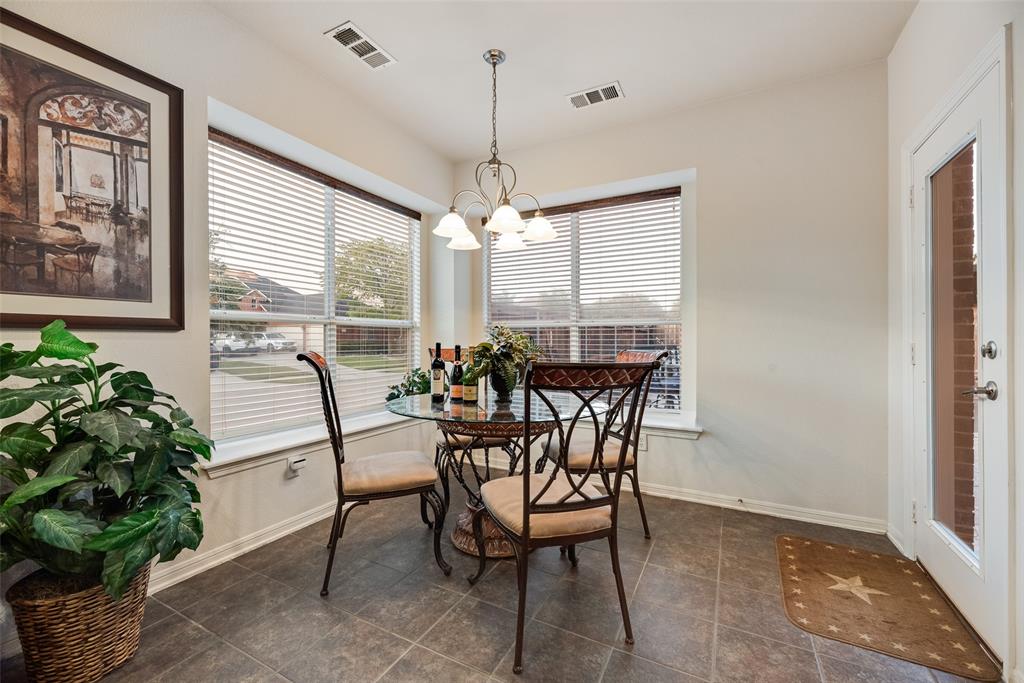 1660 Meadows Avenue Property Photo 13