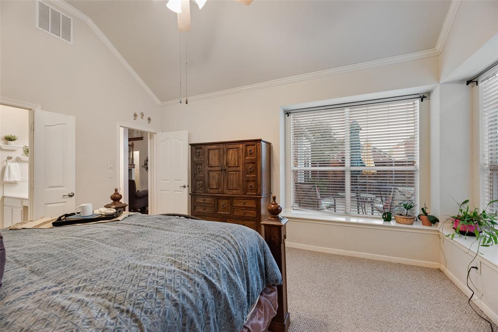 1660 Meadows Avenue Property Photo 17
