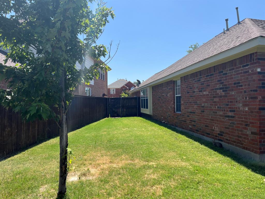 6517 Scottsdale Way Property Photo 3