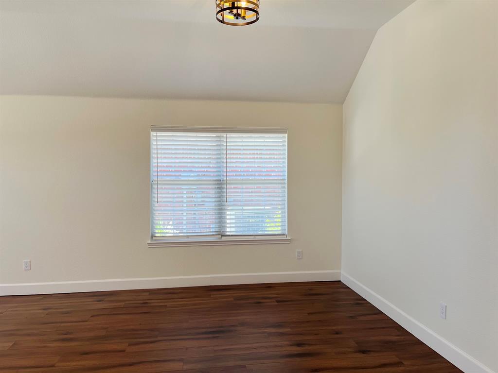 6517 Scottsdale Way Property Photo 5