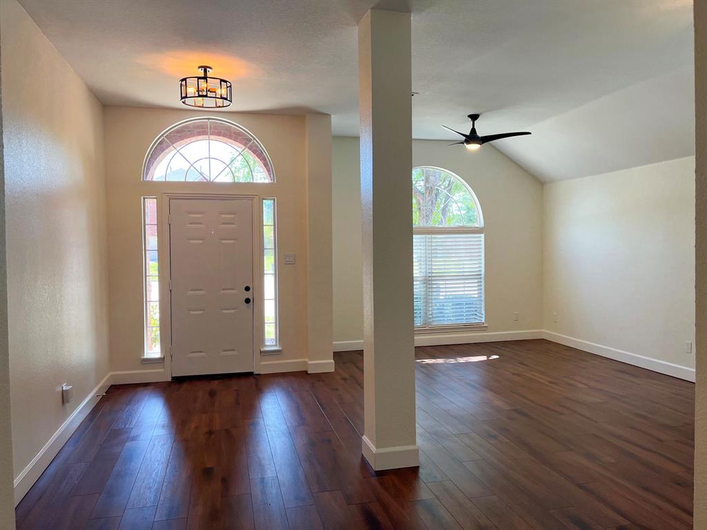 6517 Scottsdale Way Property Photo 6