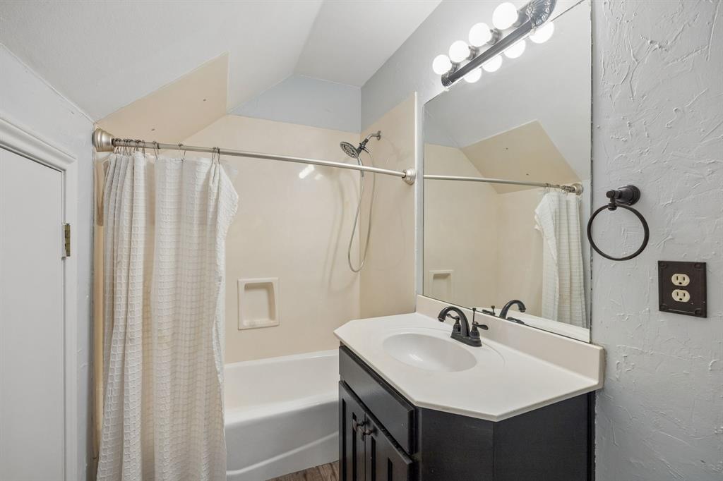 15175 Markout Central Property Photo 25