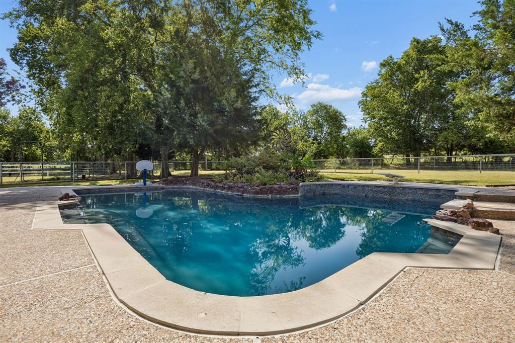 15175 Markout Central Property Photo 35