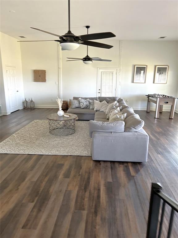 975 Fm 85 Property Photo 39