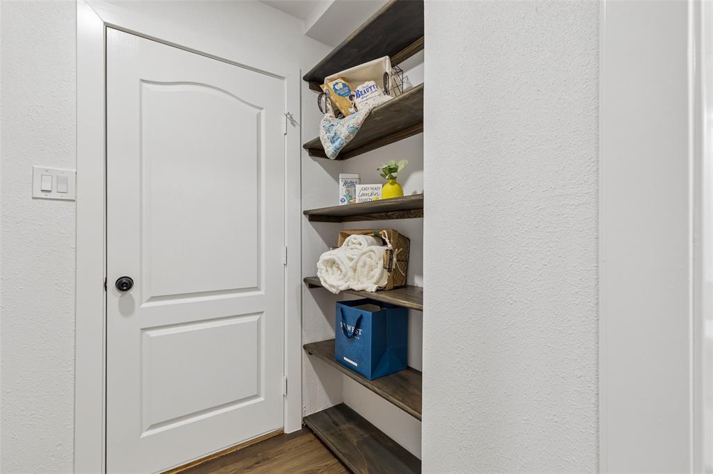 7504 Canyon Crest Court Property Photo 35