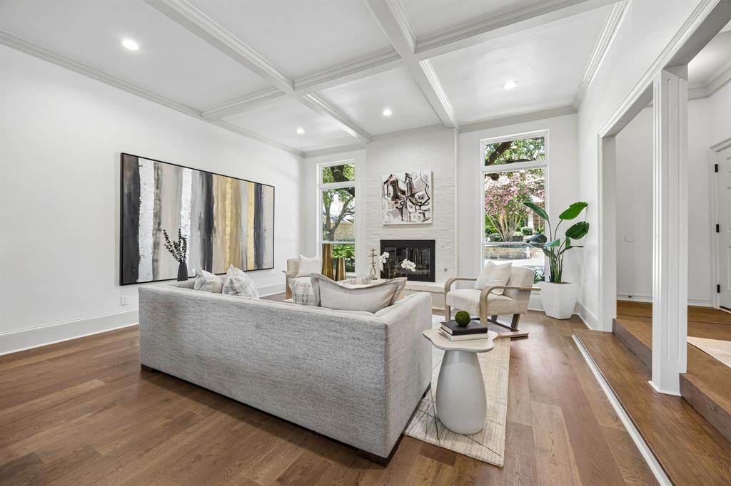 14128 Regency Place