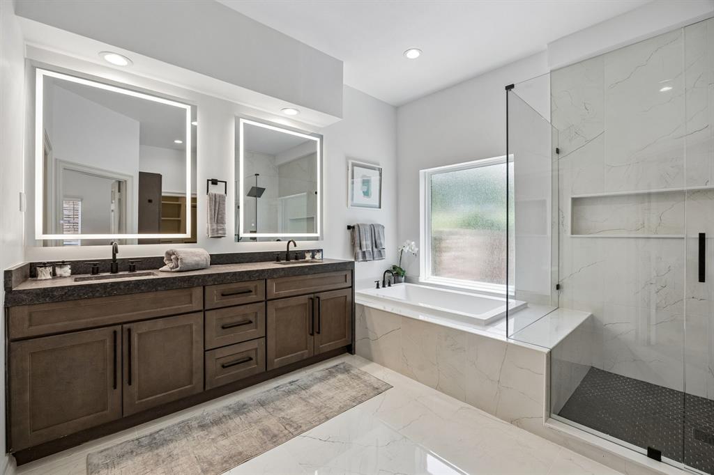 14128 Regency Place Property Photo 21