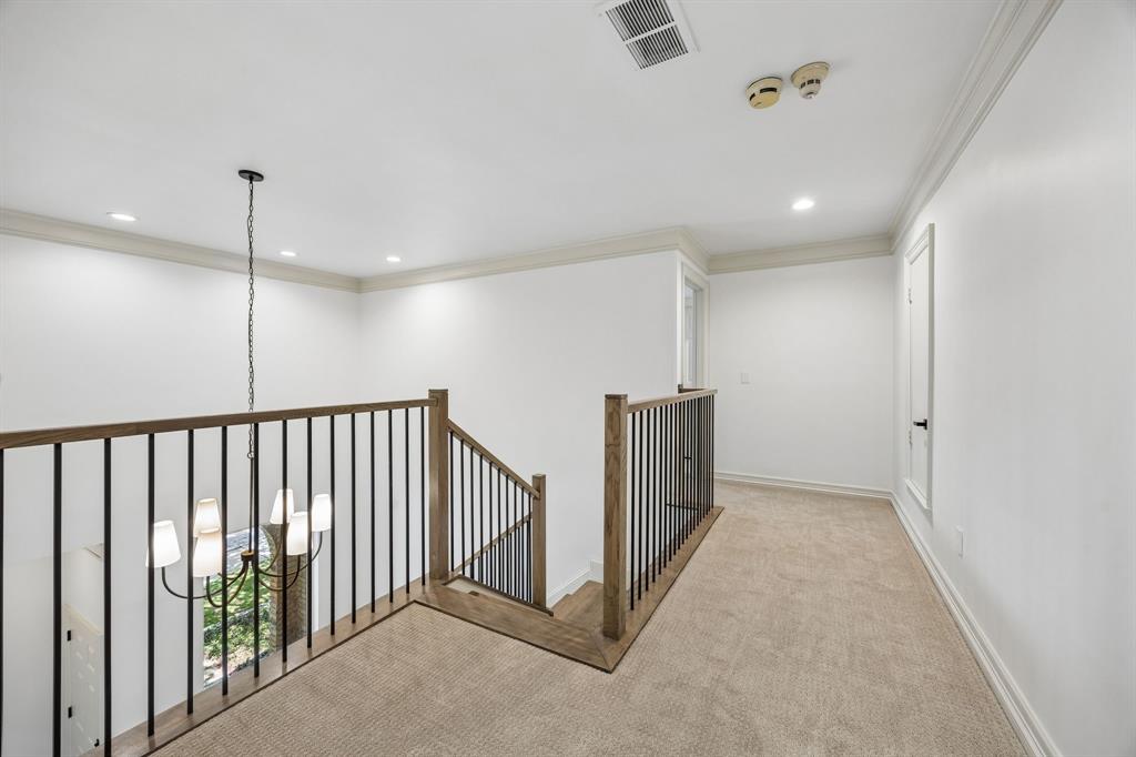 14128 Regency Place Property Photo 29
