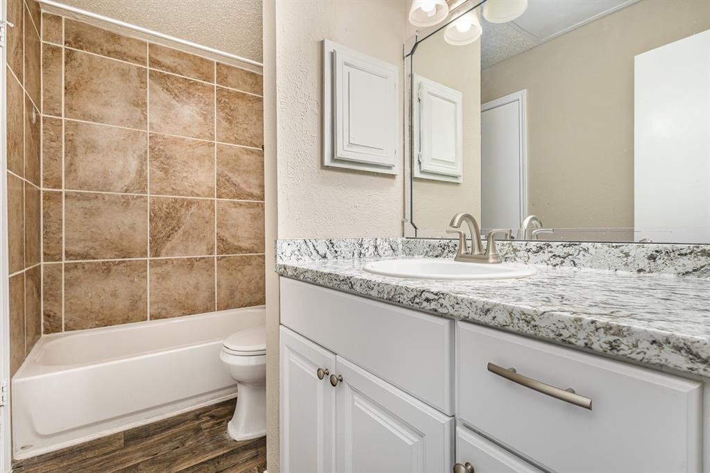 3615 W Northgate Drive 223 Property Photo 14