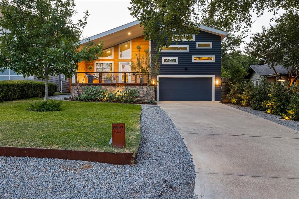 8627 San Leandro Drive Property Photo 1