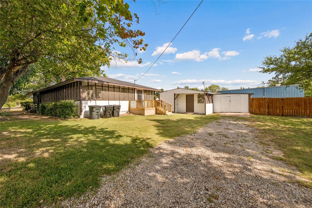 5776 County Road 927 Property Photo 1