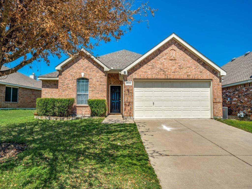 2844 Saddlebred Trail Property Photo 1