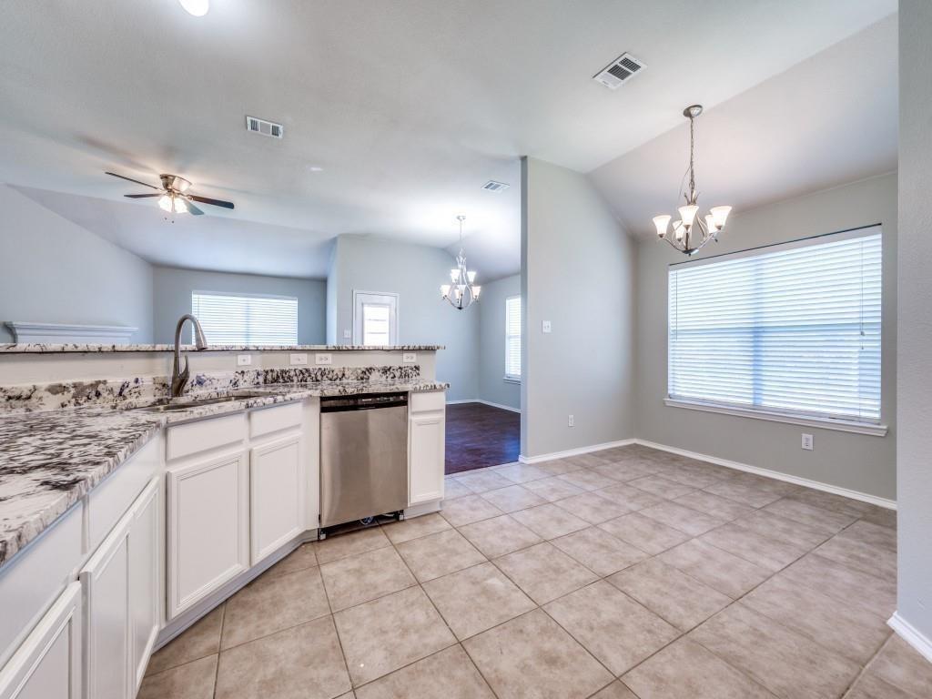2844 Saddlebred Trail Property Photo 16
