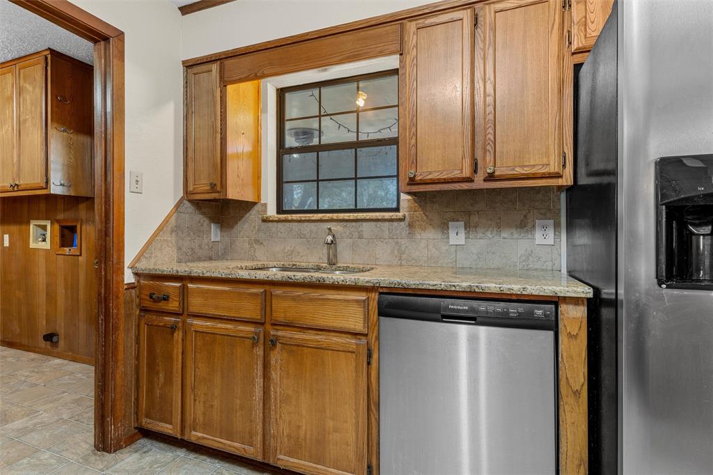 429 Wildwood Trail Property Photo 12