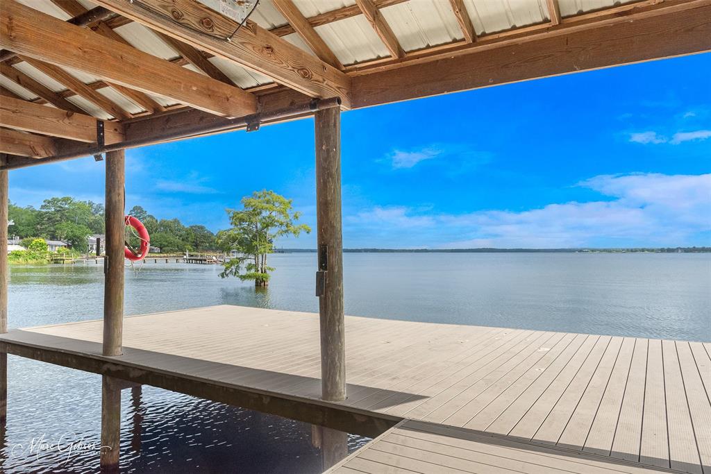 6052 S Lakeshore Drive Property Photo 33