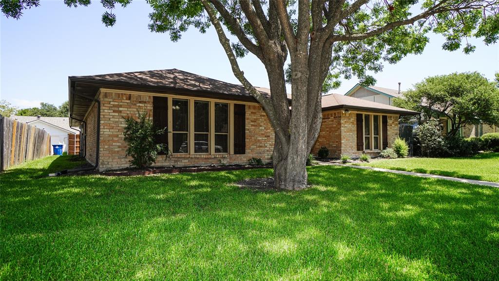 7113 Ridgeview Drive Property Photo 2