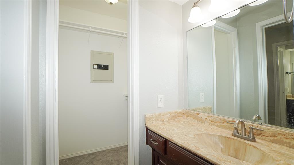 7113 Ridgeview Drive Property Photo 16