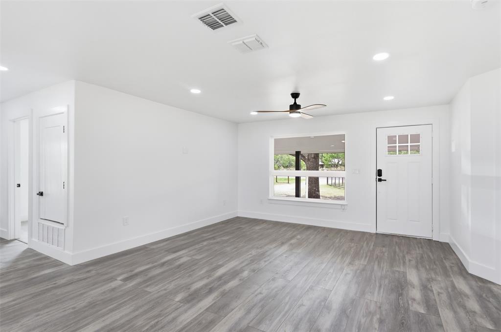 3239 Fm 2256 Property Photo 6