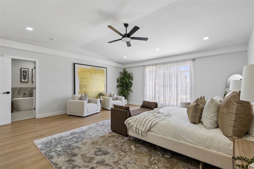 814 Premier Parkway Property Photo 1