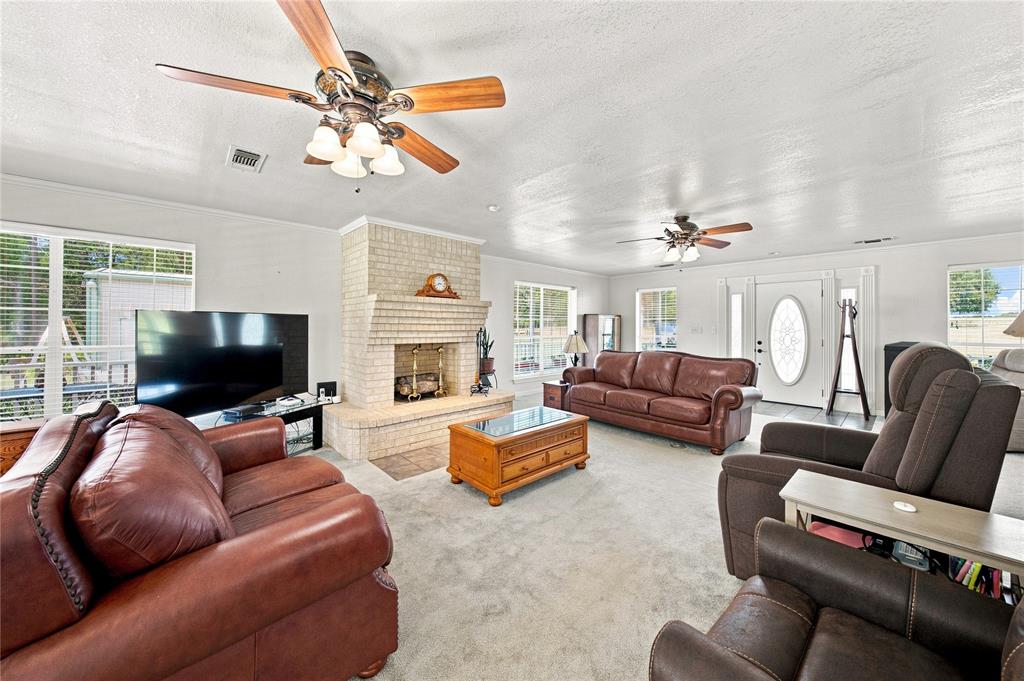 1682 County Road 4825 Property Photo 5