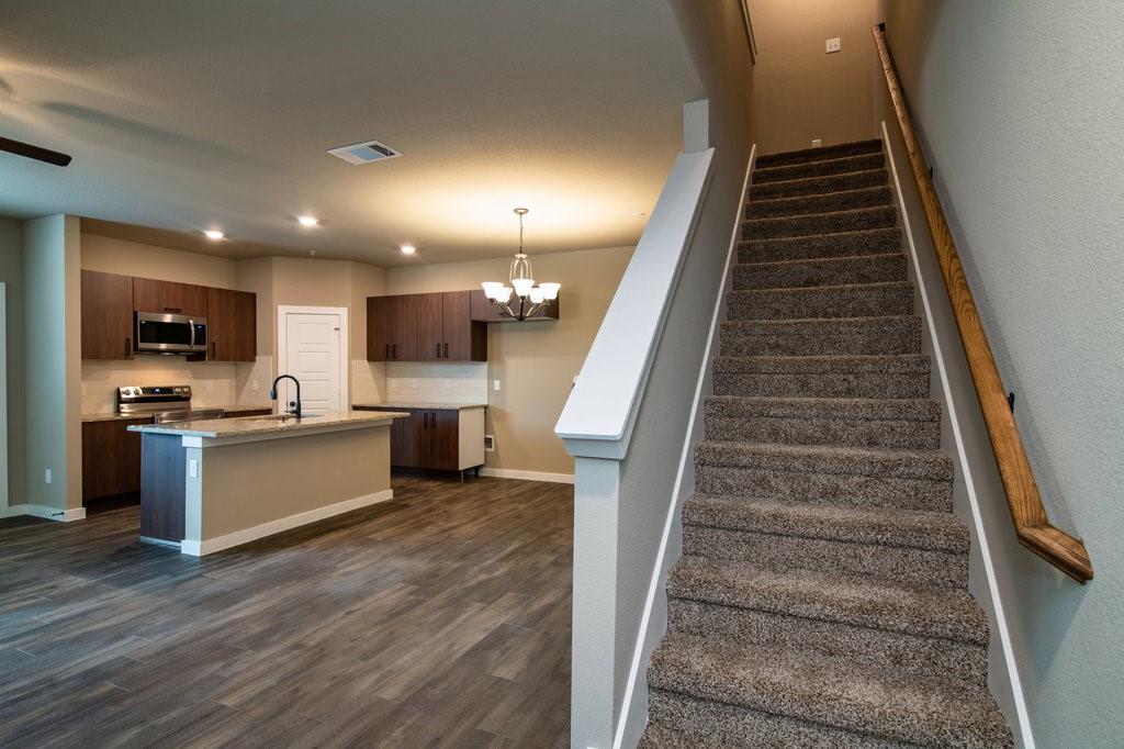 611 Harvest Moon Drive Property Photo 9