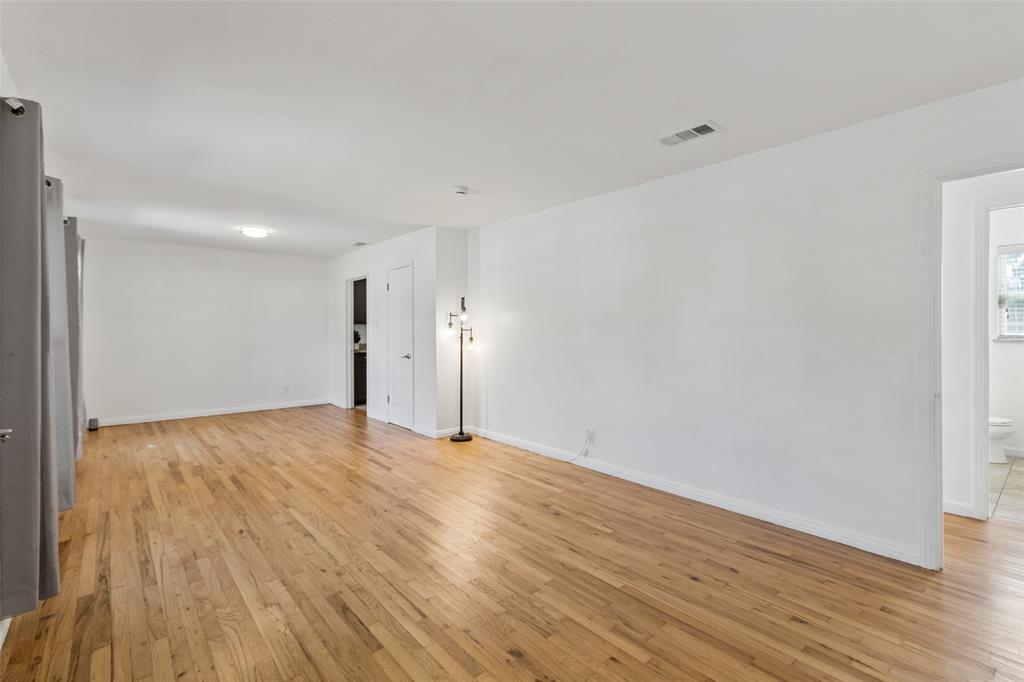 714 Nw 6th Street Property Photo 4