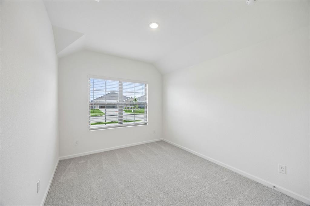 2517 Canadian Way Property Photo 16