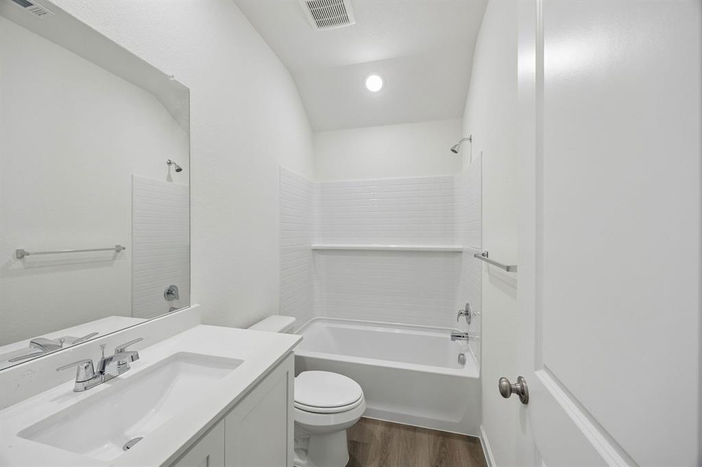 2517 Canadian Way Property Photo 18