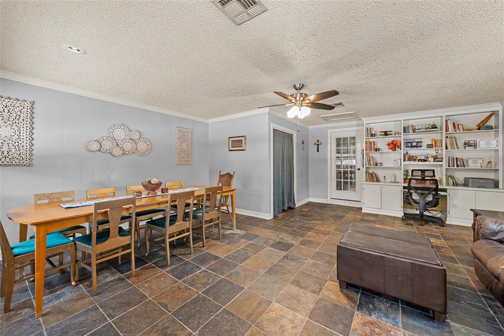 1047 Fort Hill Road Property Photo 7