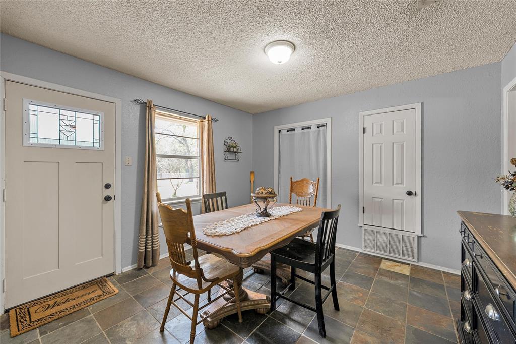 1047 Fort Hill Road Property Photo 10