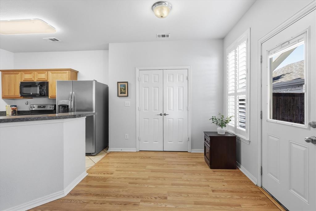 8032 Caladium Drive Property Photo 16