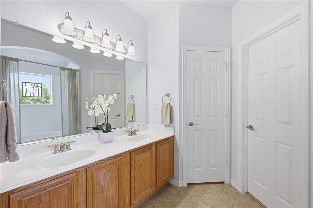 8032 Caladium Drive Property Photo 21