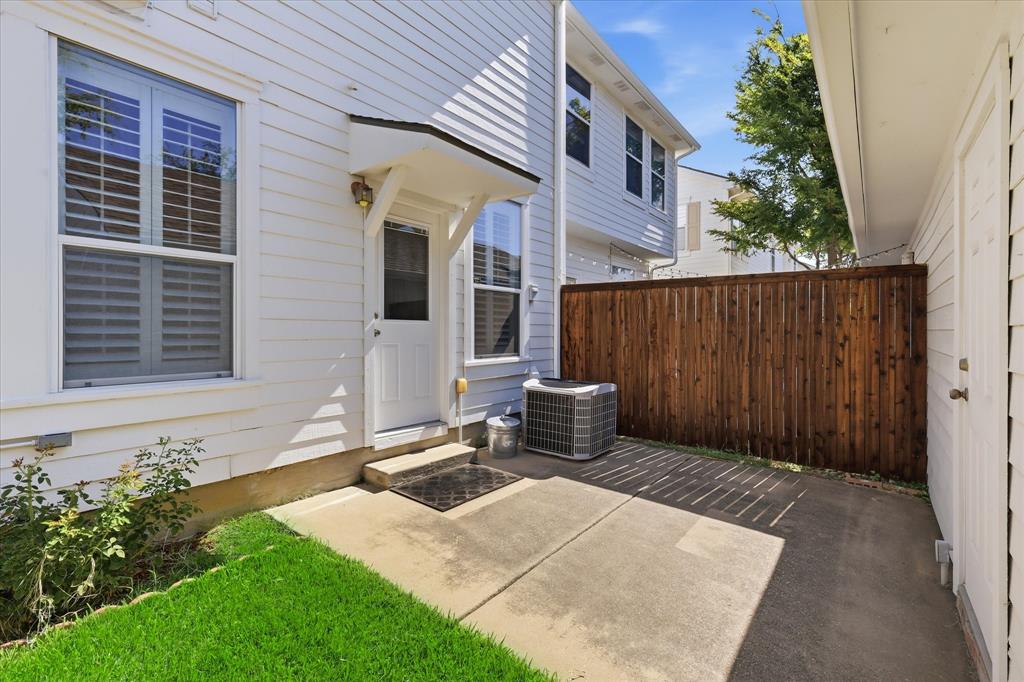 8032 Caladium Drive Property Photo 28