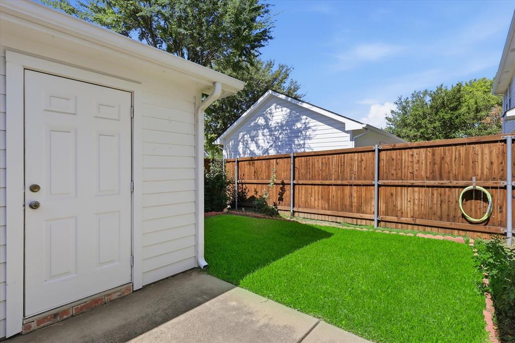 8032 Caladium Drive Property Photo 31