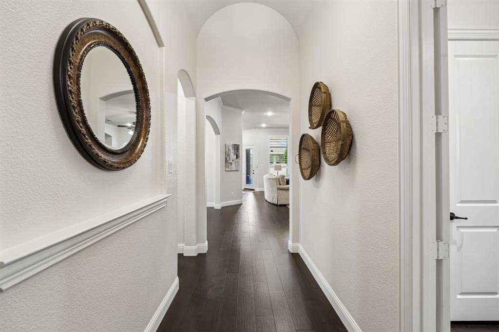 991 Waterview Drive Property Photo 3