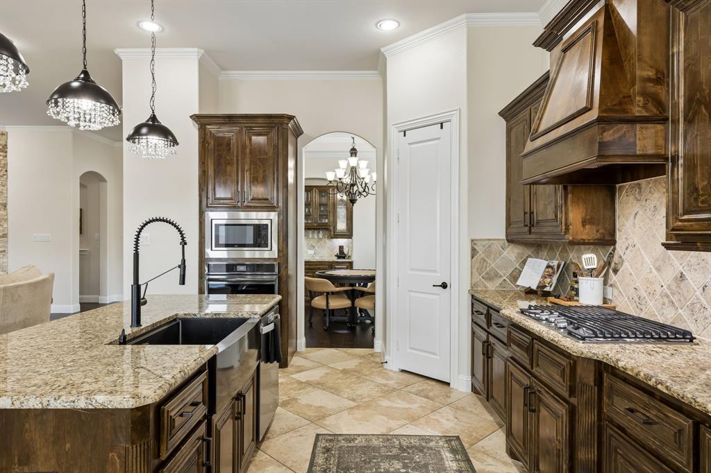 991 Waterview Drive Property Photo 14