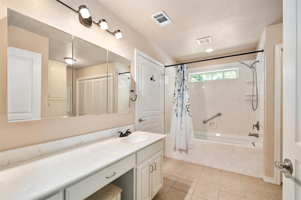 176 Seaside Drive Property Photo 10