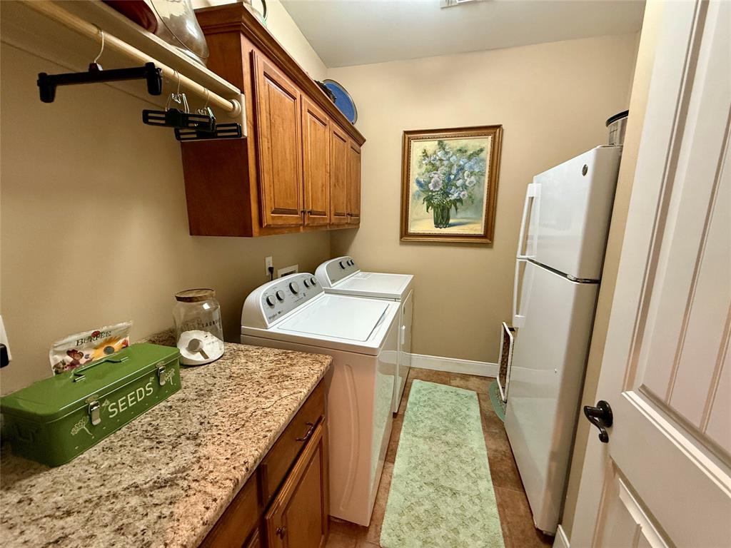 2553 Stonewall Valley Property Photo 31