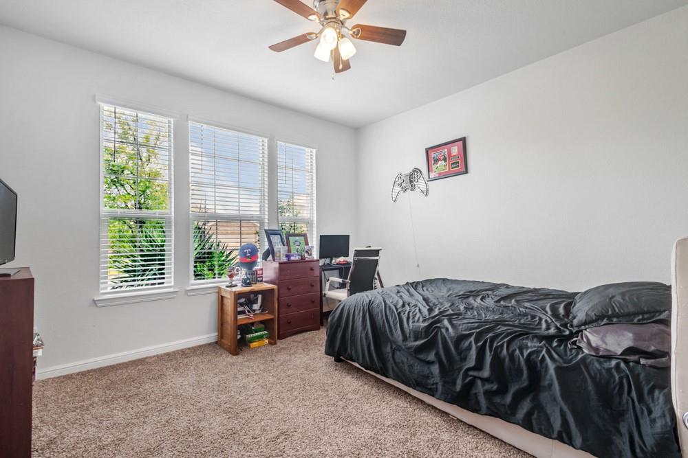 15957 Charing Cross Drive Property Photo 11