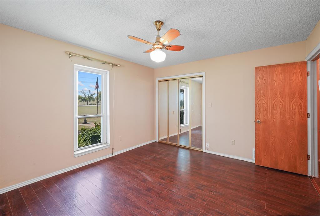 3472 N Masch Branch Road Property Photo 25