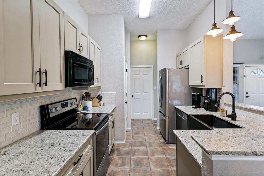 103 Hilltop Drive Property Photo 11