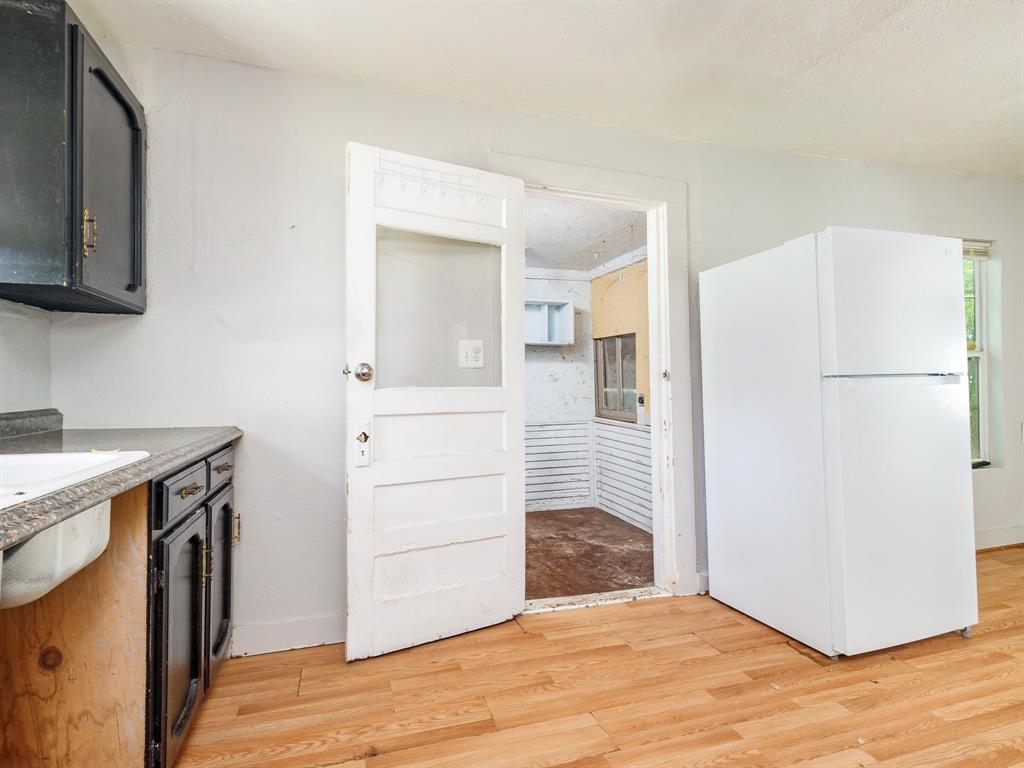 1805 7th Street Property Photo 9