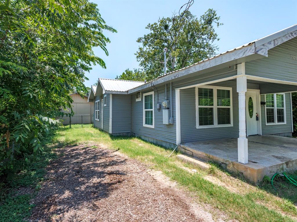 1805 7th Street Property Photo 23