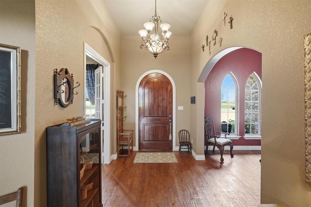 108 Concorde Circle Property Photo 7
